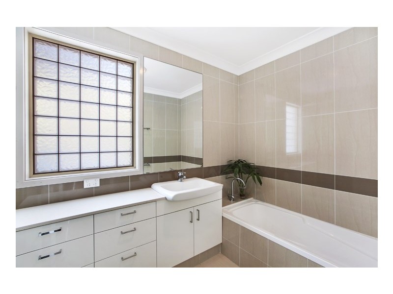 7 Poinciana Row, Menai NSW 2234