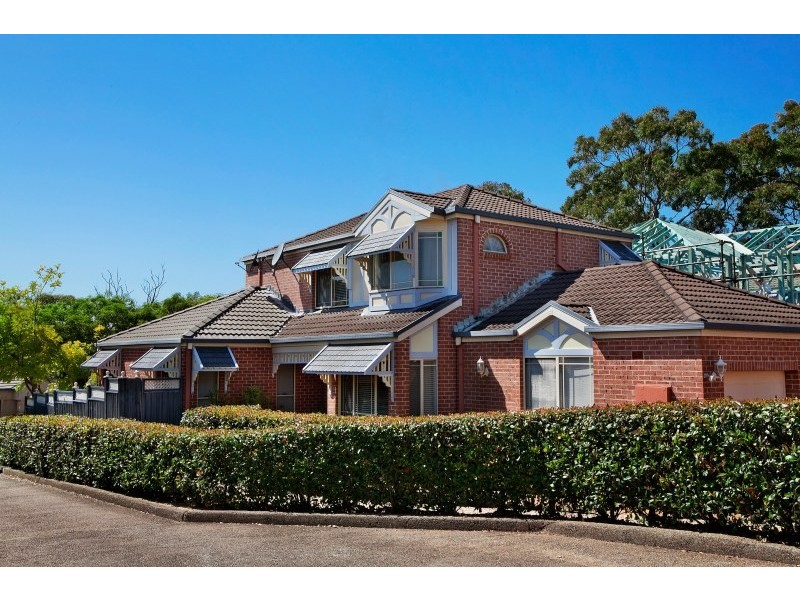 7 Poinciana Row, Menai NSW 2234