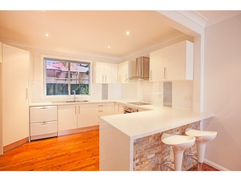 Unit 4/86 Yathong Road, Caringbah NSW 2229