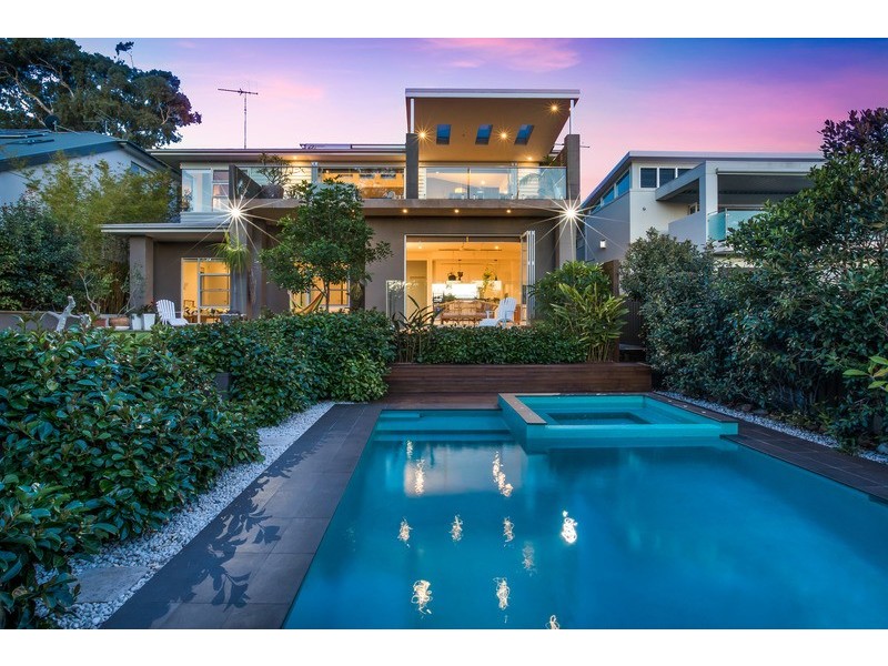 77 Mirral Road, Lilli Pilli NSW 2229