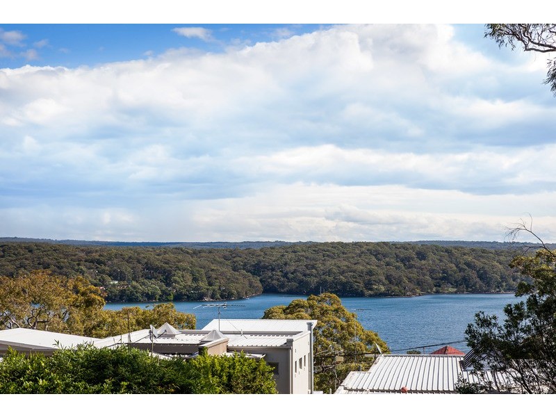 77 Mirral Road, Lilli Pilli NSW 2229