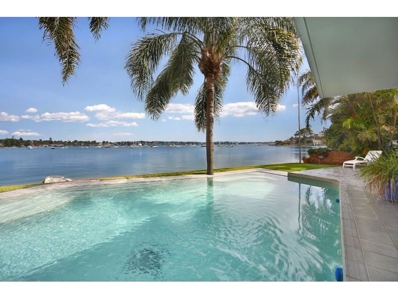 81 Holt Road, Taren Point NSW 2229