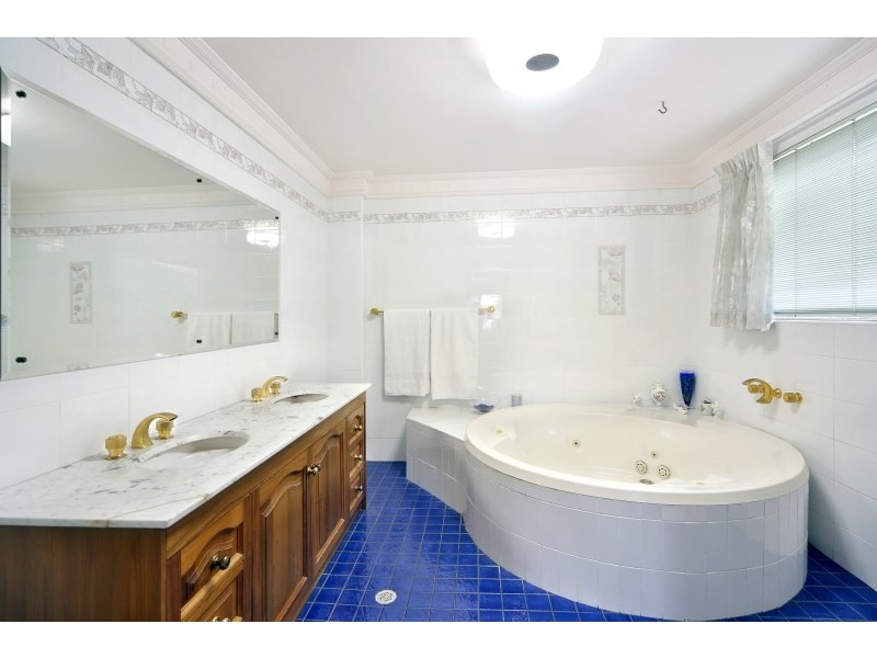 81 Holt Road, Taren Point NSW 2229