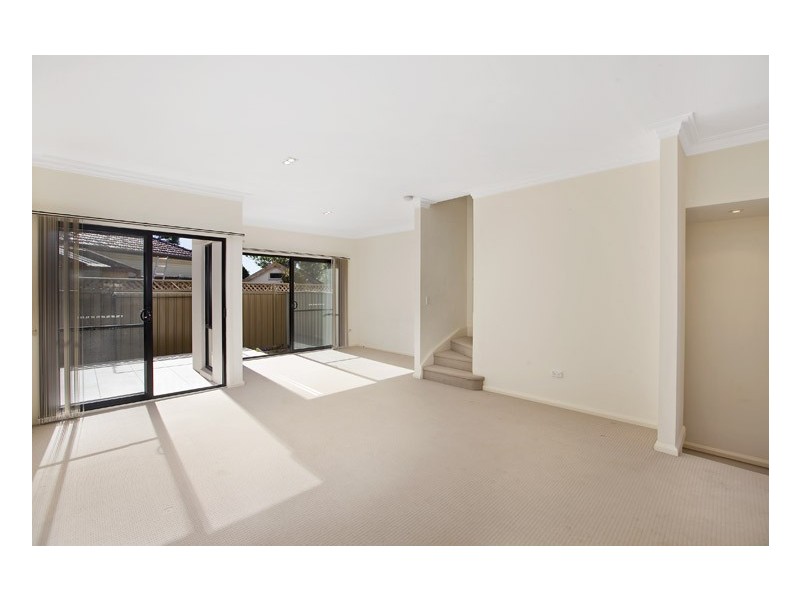 Unit 7/17-21 Clements Parade, Kirrawee NSW 2232