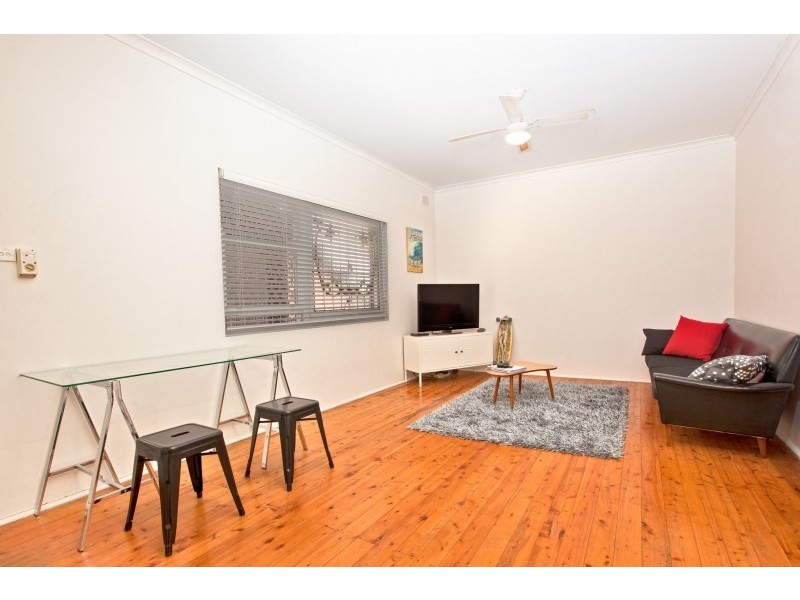 Unit 2/54 Seaview Street, Cronulla NSW 2230