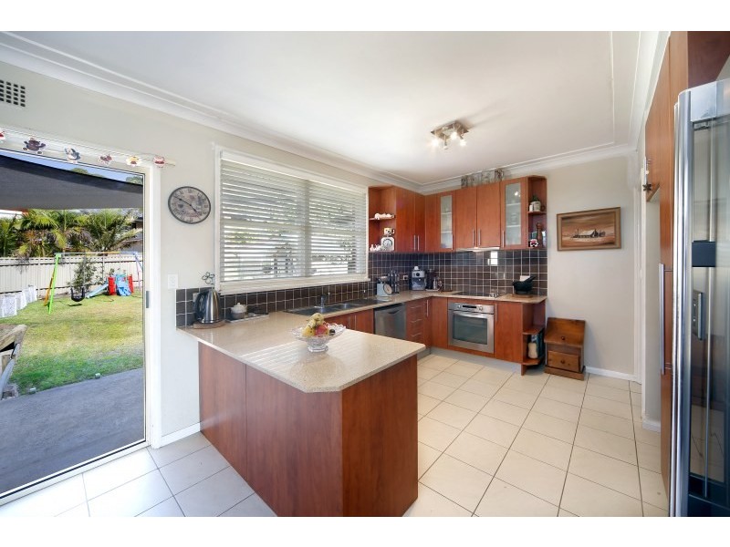 62 Wollybutt Road, Engadine NSW 2233