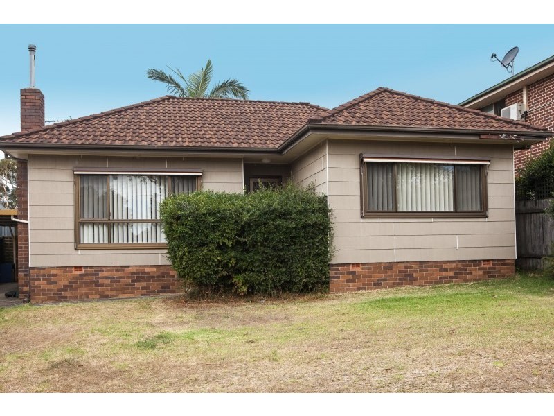 8 Crammond Boulevard, Caringbah NSW 2229