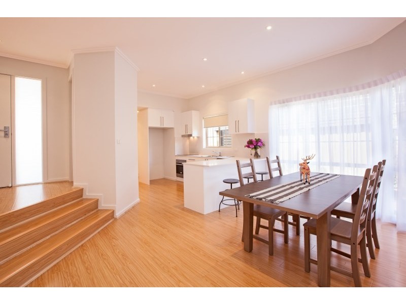 Unit 2/9 Pandala Place, Woolooware NSW 2230