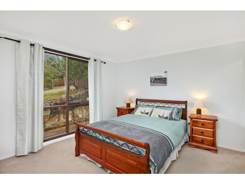 4 McAuley Close, Heathcote NSW 2233
