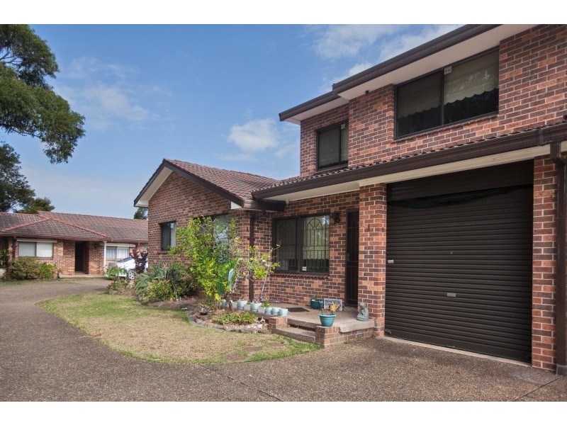 Unit 8/216 Willarong Road, Caringbah NSW 2229