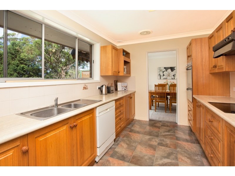 1 Teak Place, Miranda NSW 2228