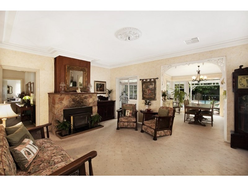 84 Gannons Road, Caringbah NSW 2229