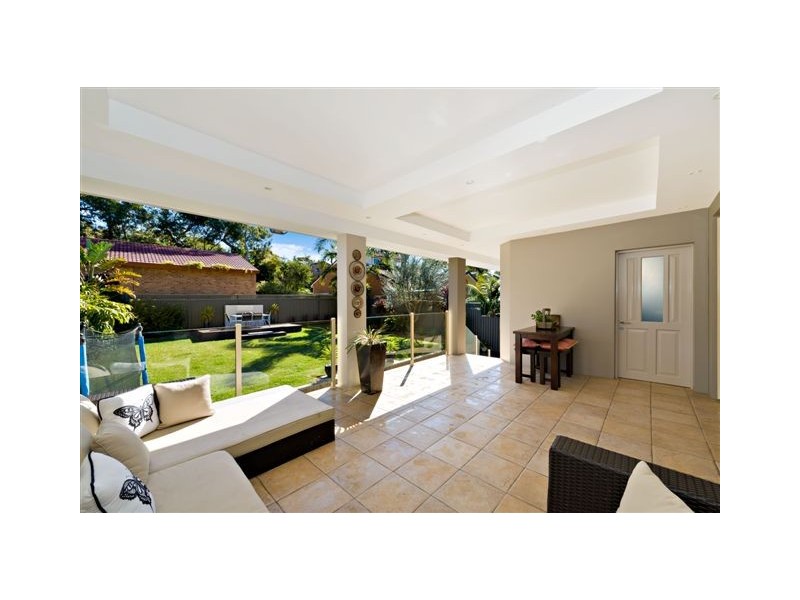 35 Cecil Street, Caringbah NSW 2229