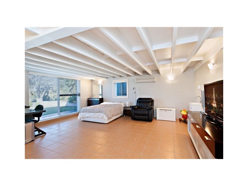 35 Cecil Street, Caringbah NSW 2229