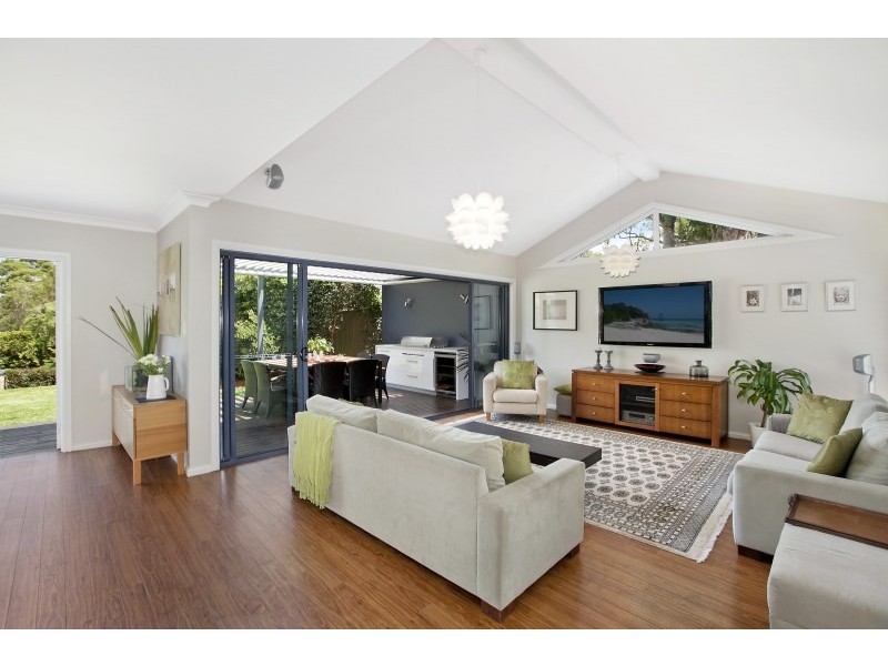 12 Georges River Crescent, Oyster Bay NSW 2225