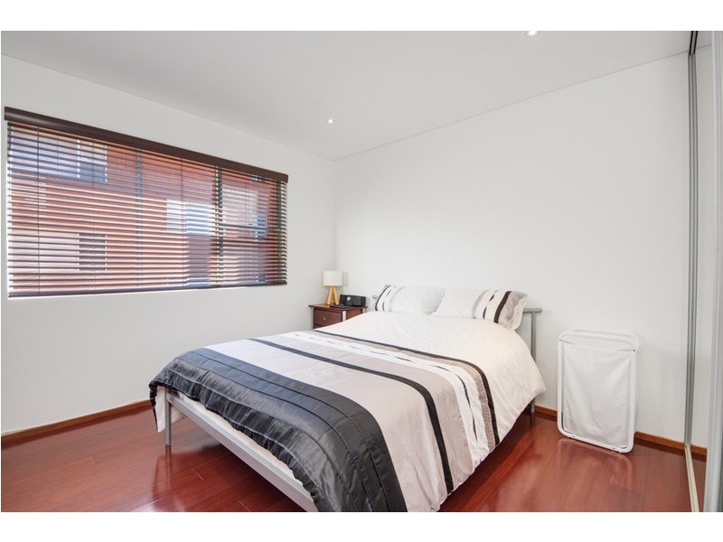 2/42 Seaview Street, Cronulla NSW 2230