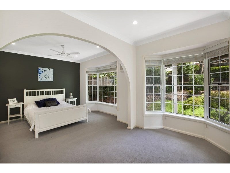 16 Loves Avenue, Oyster Bay NSW 2225