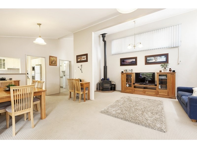 4 Timaru Place, Kirrawee NSW 2232