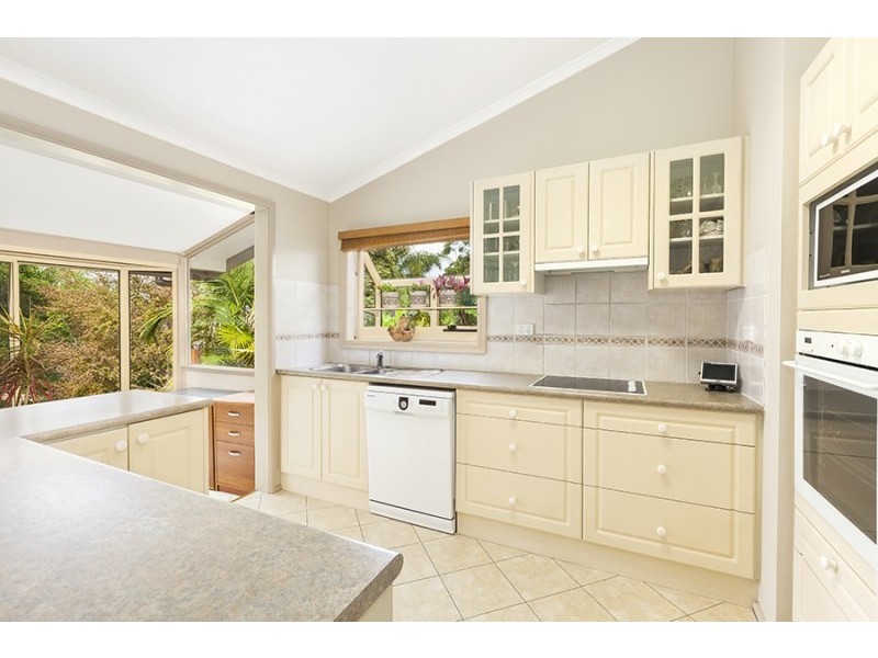 4 Timaru Place, Kirrawee NSW 2232