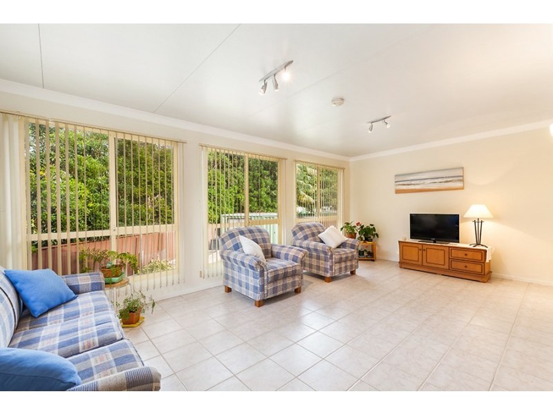 16 Fauna Place, Kirrawee NSW 2232