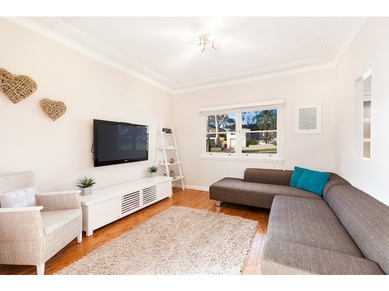 27 Manchester Road, Gymea NSW 2227