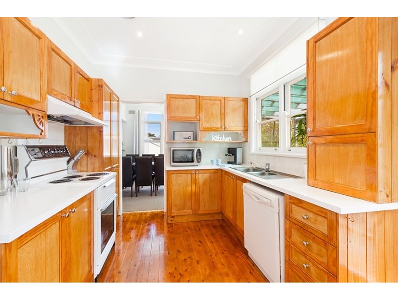 37 Yowie Avenue, Caringbah South NSW 2229