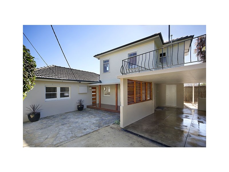 6 Yellambie Street, Yowie Bay NSW 2228