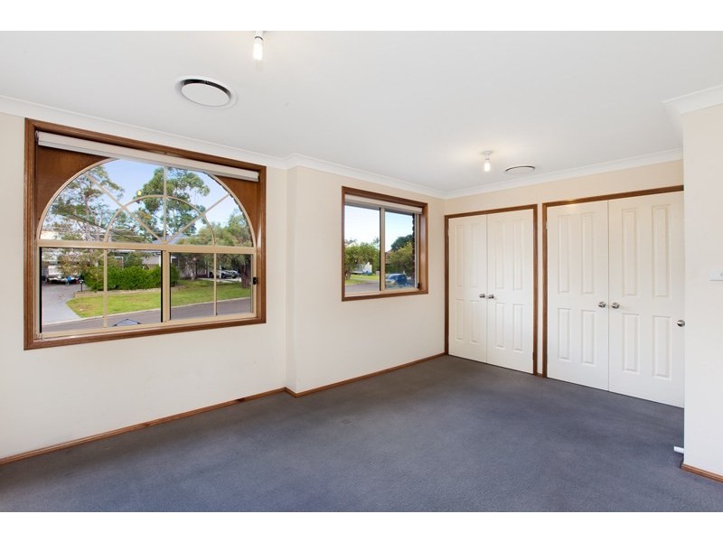 15 Girraween Avenue, Como NSW 2226