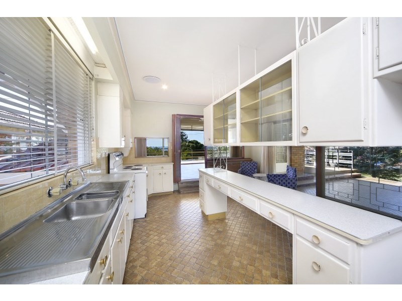 20 Castlewood Avenue, Woolooware NSW 2230