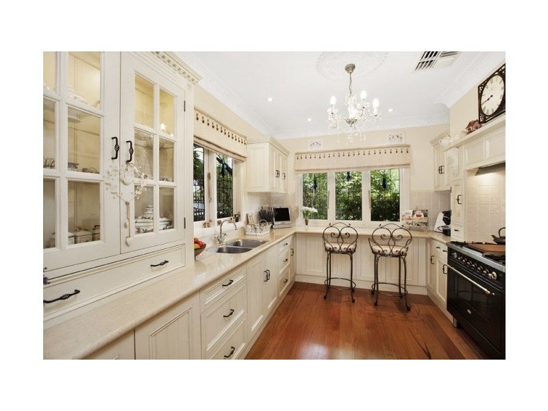 84 Gannons Road, Caringbah NSW 2229