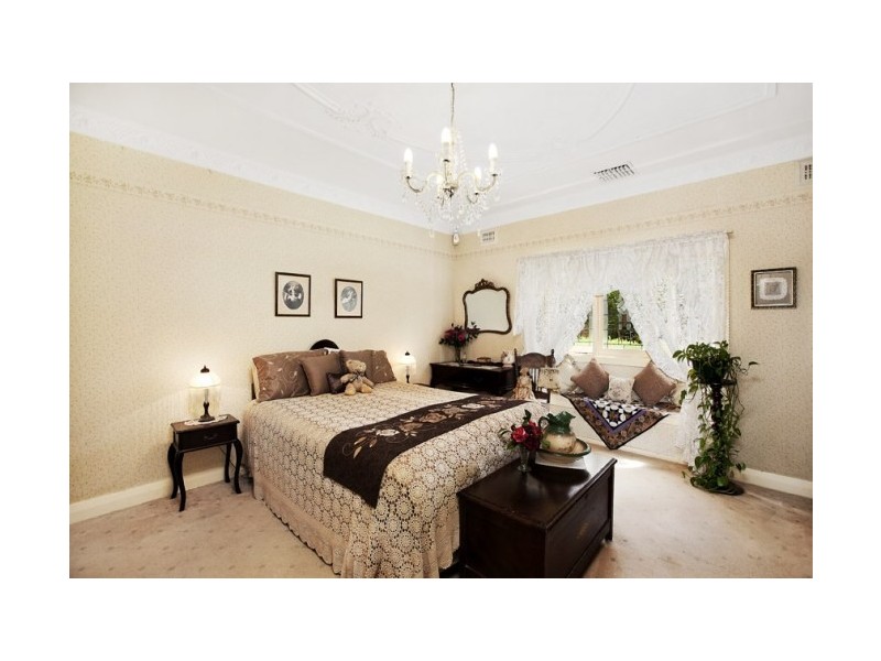 84 Gannons Road, Caringbah NSW 2229