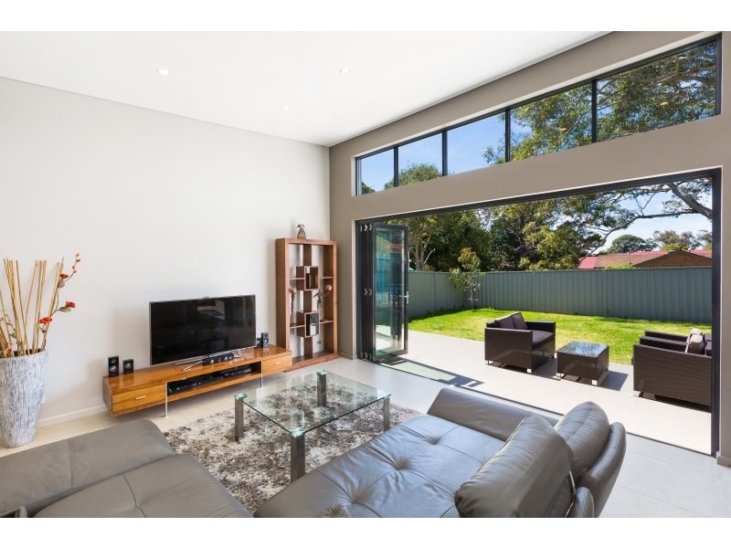 1/172 Bath Road, Kirrawee NSW 2232