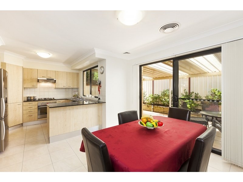 Unit 2/10-12 First Avenue, Loftus NSW 2232