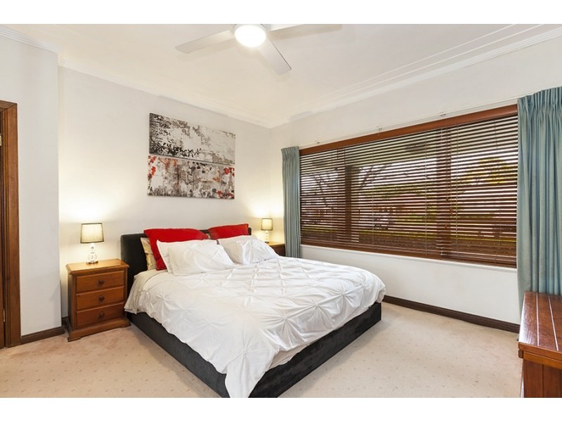 10 Warrah Road, Yowie Bay NSW 2228