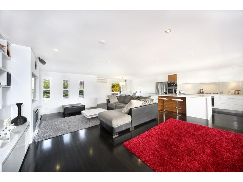 121 Holt Road, Taren Point NSW 2229