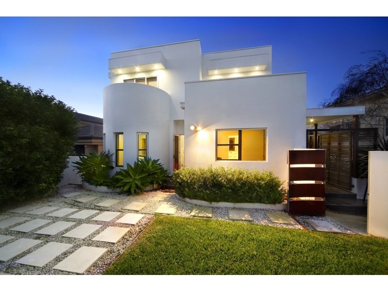 121 Holt Road, Taren Point NSW 2229