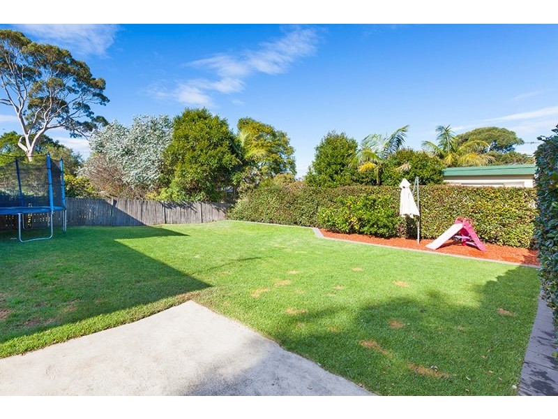 24 Avery Avenue, Kirrawee NSW 2232