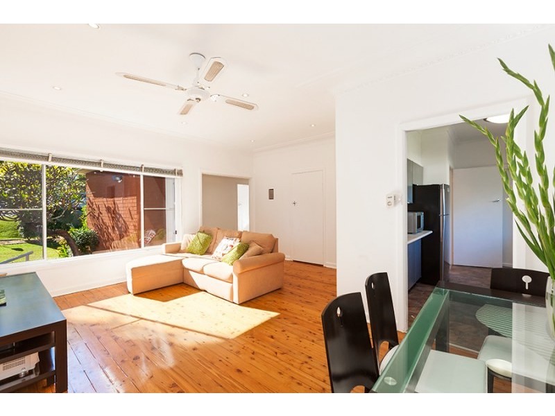 24 Avery Avenue, Kirrawee NSW 2232