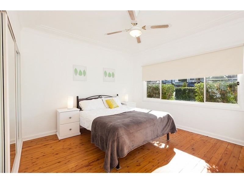 24 Avery Avenue, Kirrawee NSW 2232