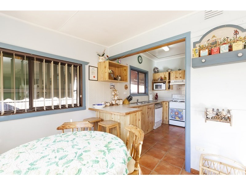 5 Drake Avenue, Caringbah NSW 2229