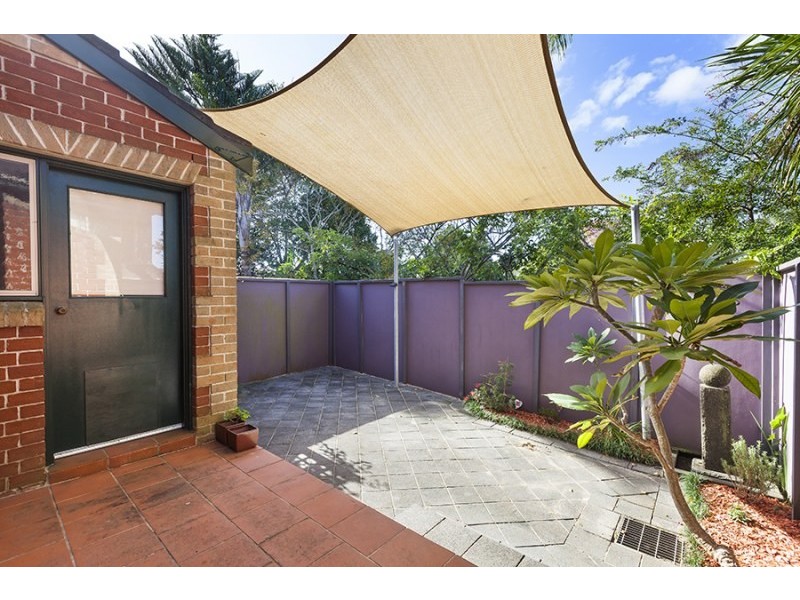 Unit 4/3-5 Clements Parade, Kirrawee NSW 2232