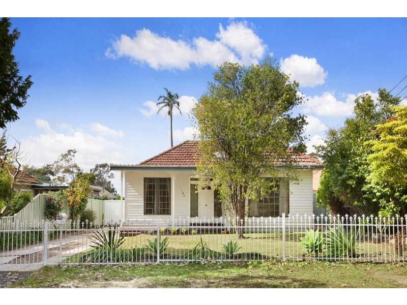 182 Bath Road, Kirrawee NSW 2232