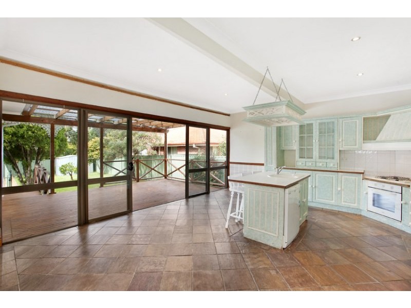 182 Bath Road, Kirrawee NSW 2232