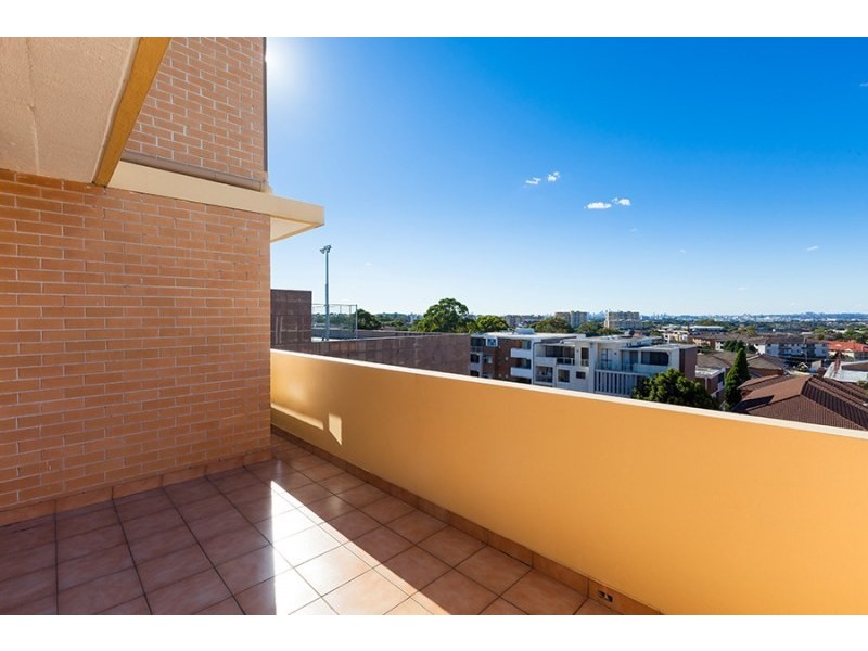 Unit 19/1 Kensington Street, Kogarah NSW 2217