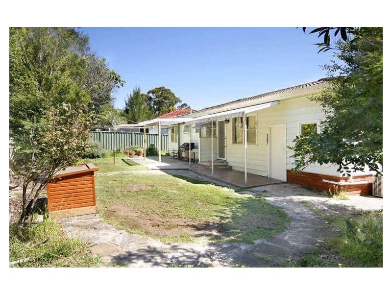 1 Broulee Place, Engadine NSW 2233