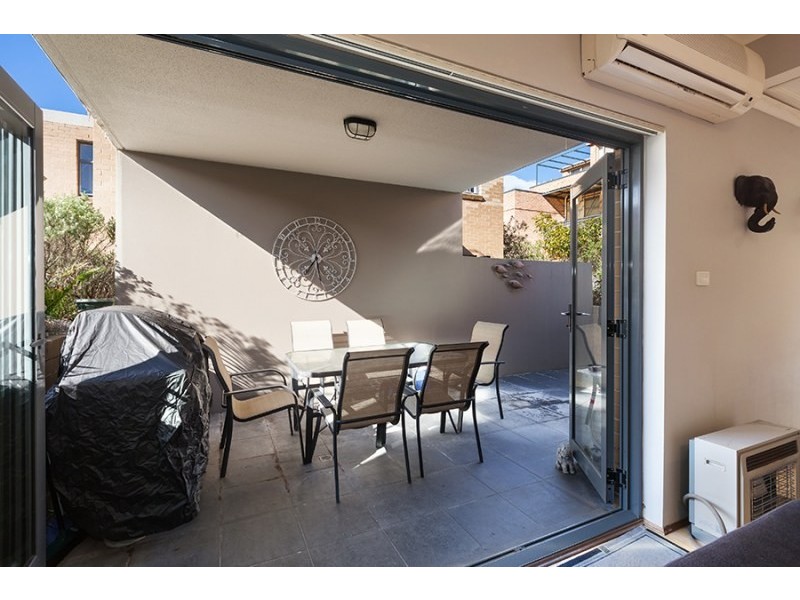 Unit 407/296 Kingsway, Caringbah NSW 2229