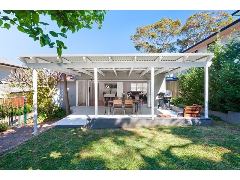 11 Wentworth Street, Dolans Bay NSW 2229