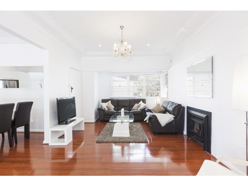 11 Wentworth Street, Dolans Bay NSW 2229