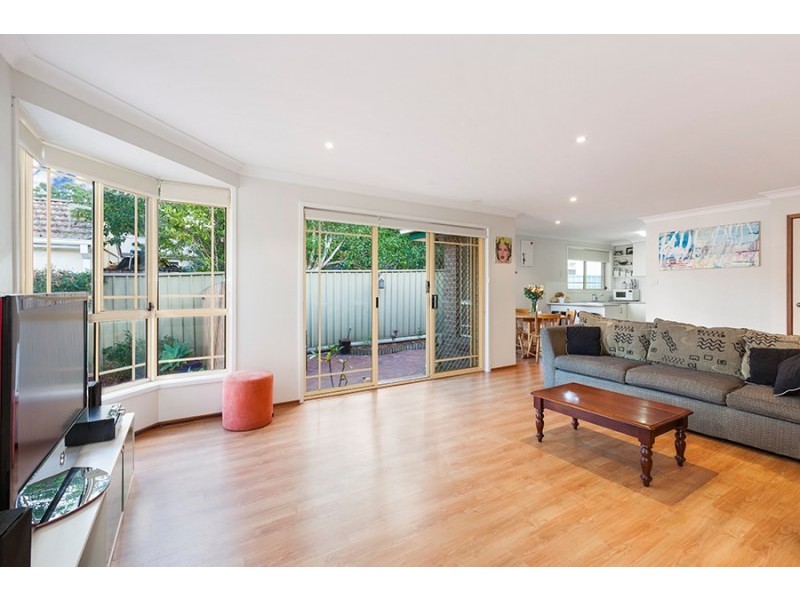 Unit 2/35 Frobisher Avenue, Caringbah NSW 2229