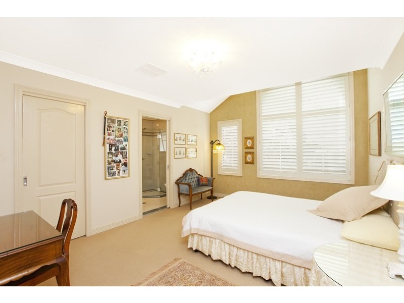 Unit 2/12-16 English Street, Woolooware NSW 2230